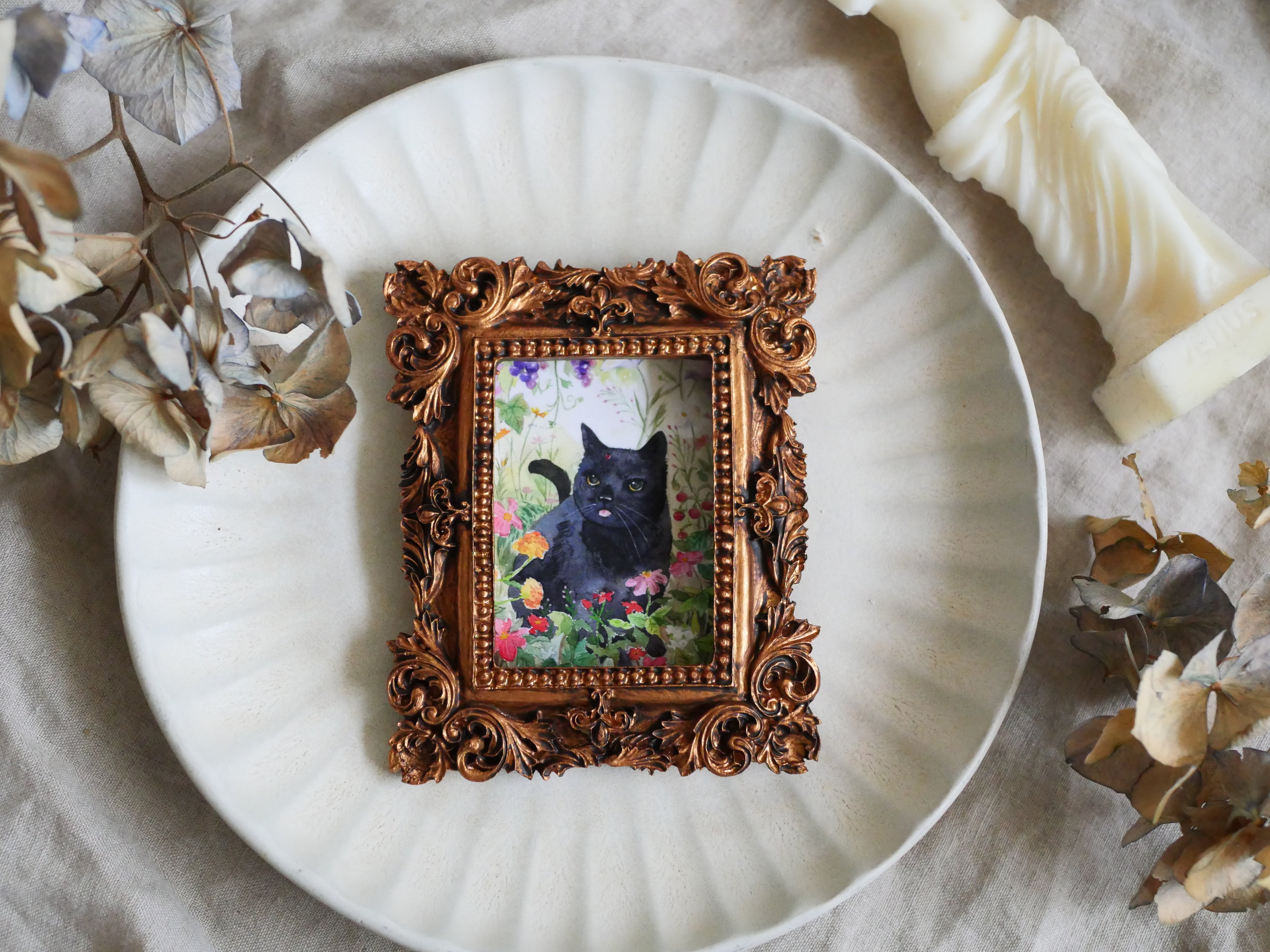 Black cat with lady bug | Mini Vintage-Style Framed Art Print