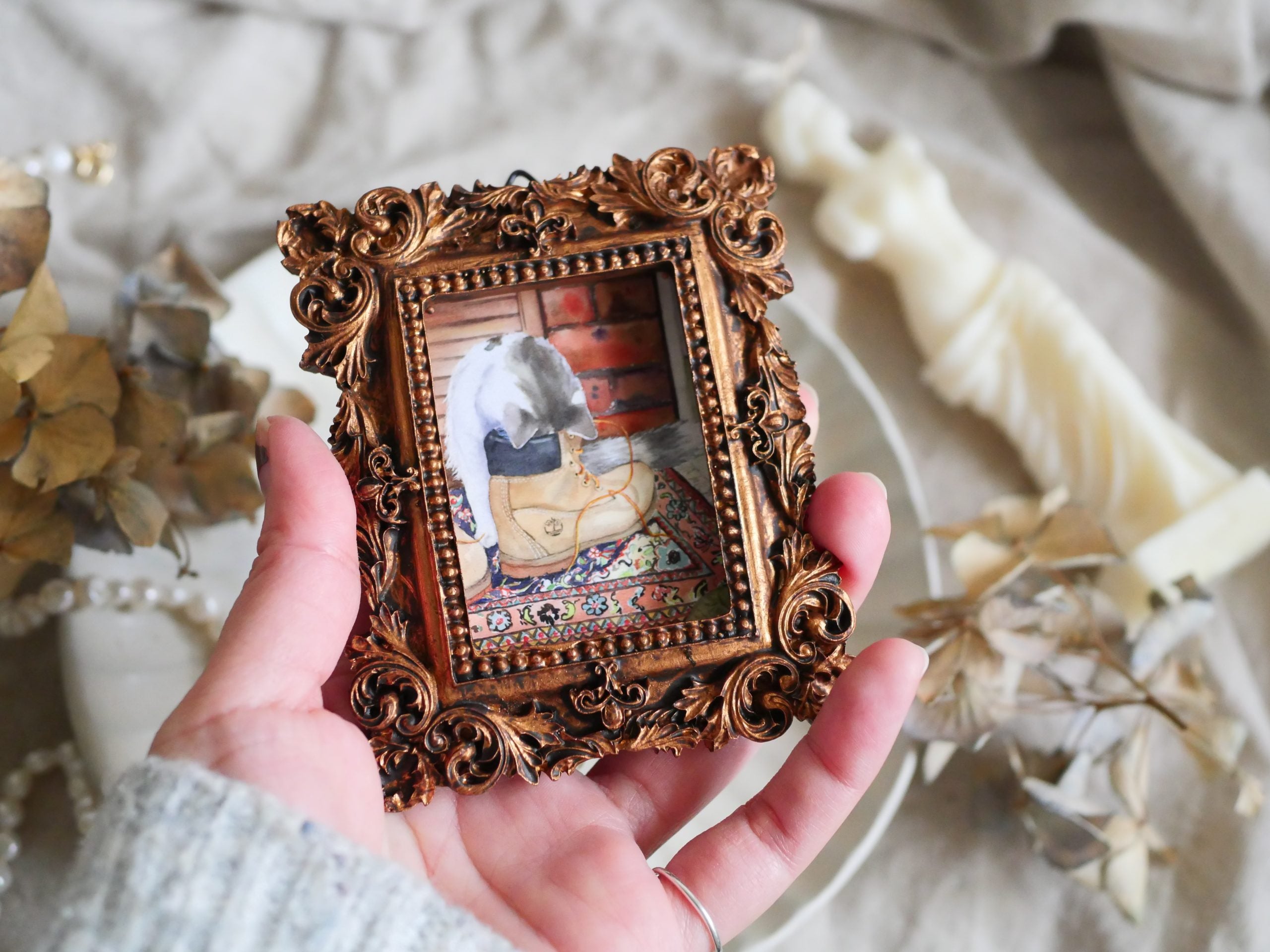 Vintage mini framed art | smelling the shoe