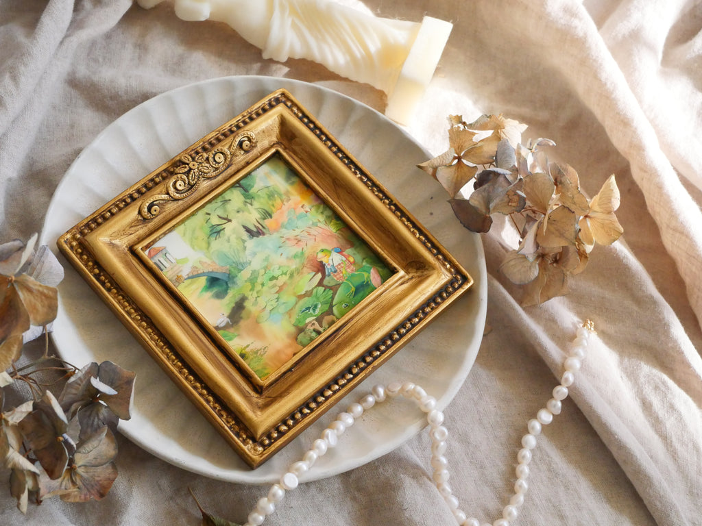 Froggy | Mini Vintage-Style Framed Art Print